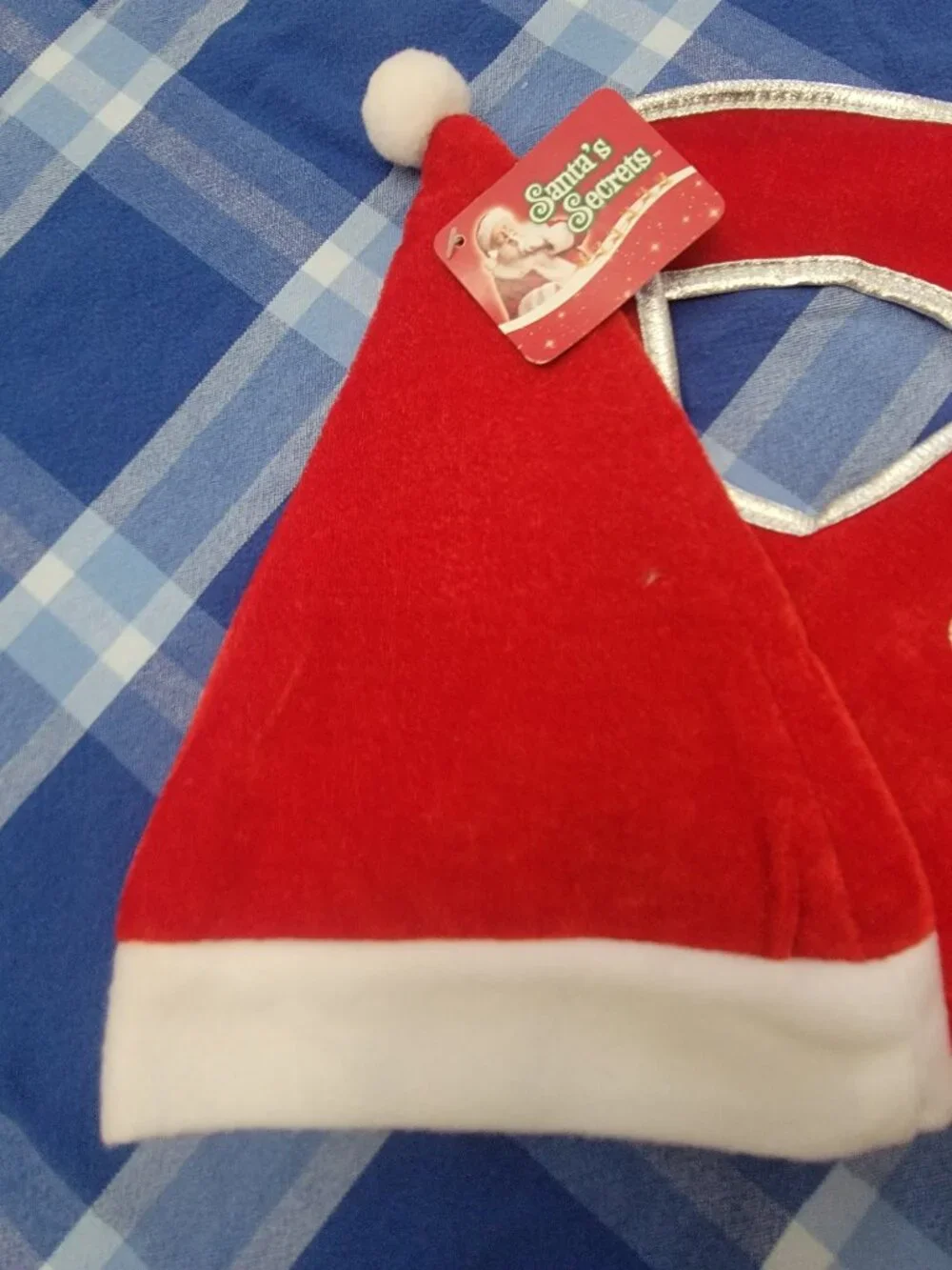 Christmas Santa's Little Helper Baby Infant Hat Cap and Bib NWT